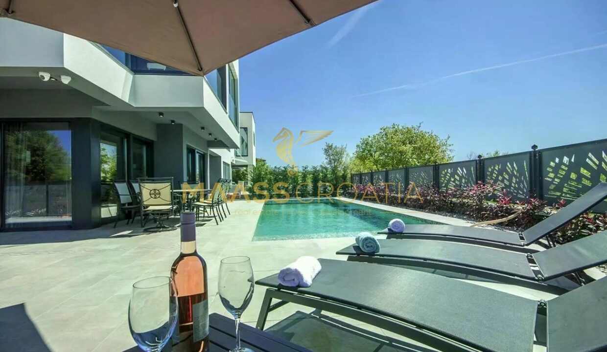 234579060
