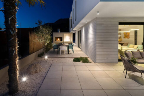 Ausgezeichnete neue Villa in Split