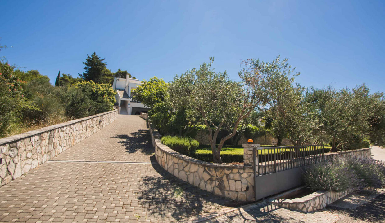 Haus mit Meerblick in der Nähe von Sibenik