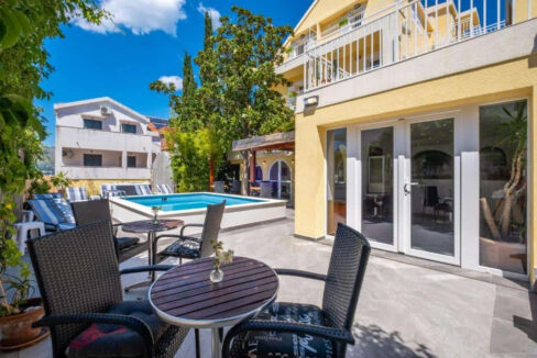 Appartementhaus in Cavtat